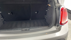 MINI Hatchback 1.5 Cooper Classic Premium 3dr Auto Petrol Hatchback